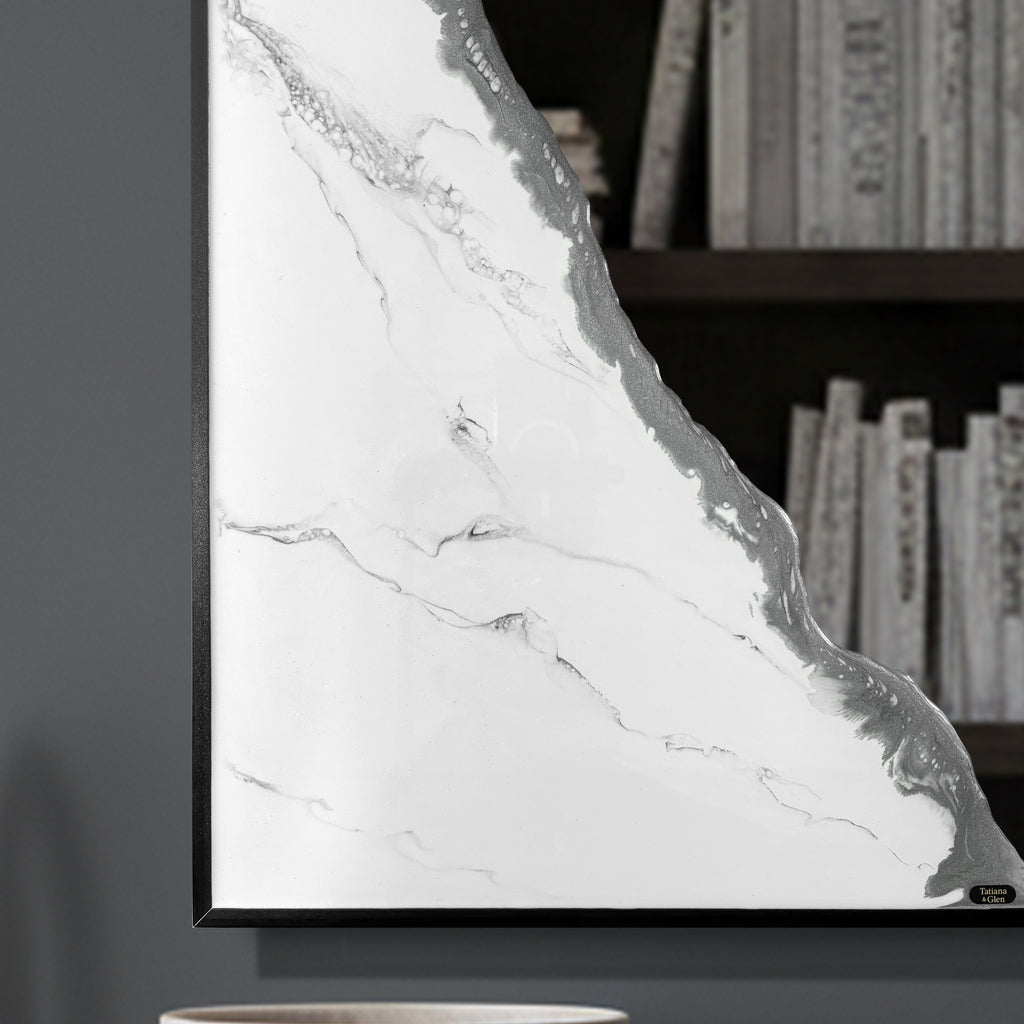 Auric Arch – Marble Gold Wall Décor Mirror