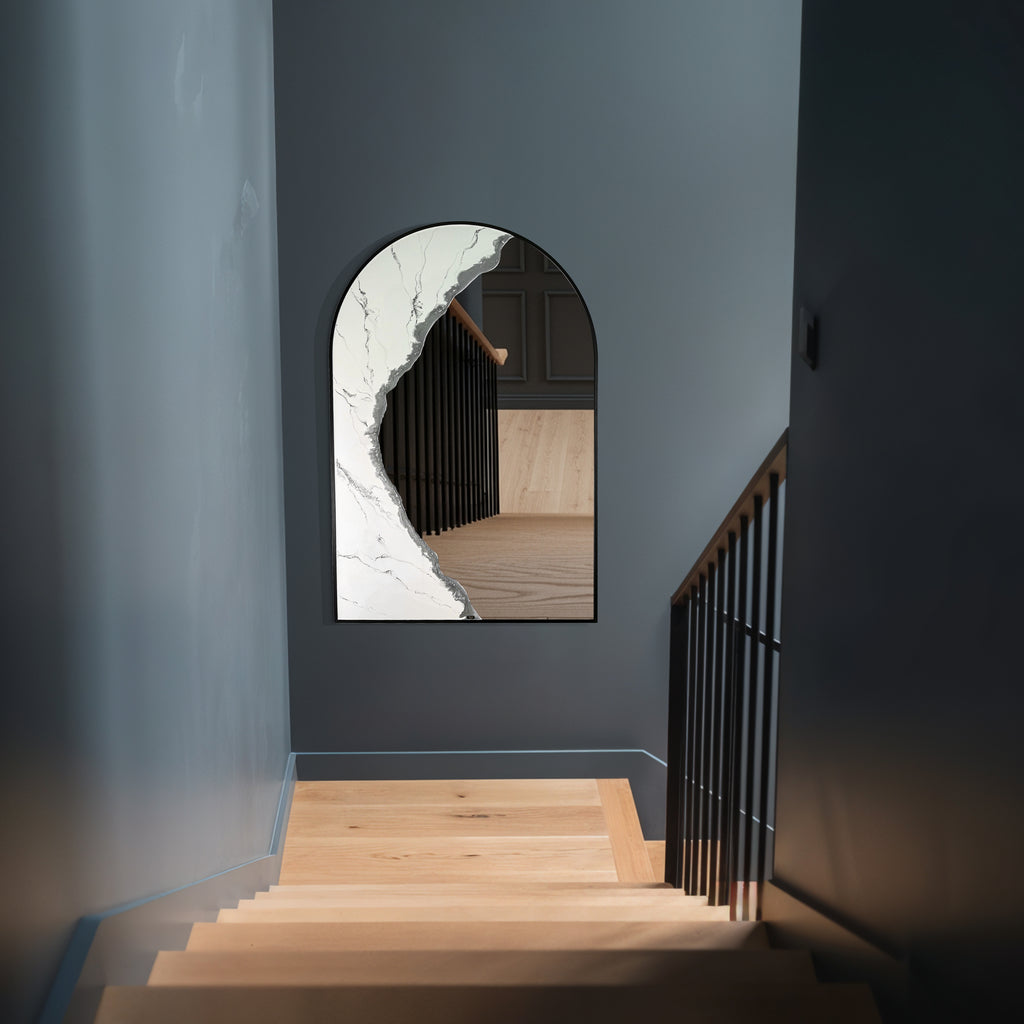 Auric Arch – Marble Gold Wall Décor Mirror